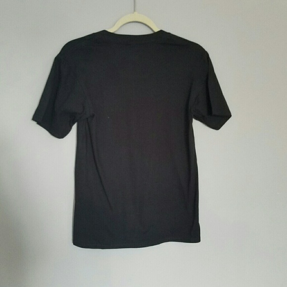 LAST ONE! 'More Issues Than Vogue' t-shirt - Picture 3 of 4